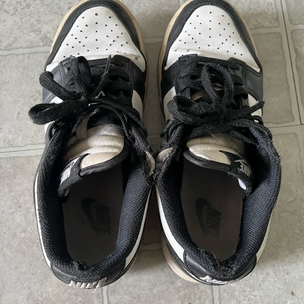 Nike Panda Dunk Sneakers